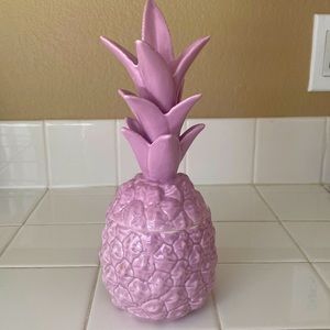 Lilac colored pineapple 🍍
